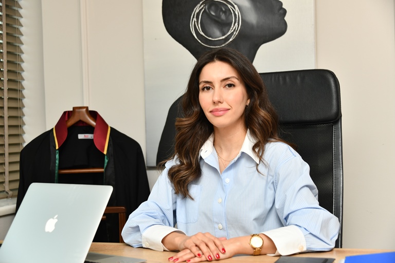 Beyza Arslantürk :  Bbm Estetike  Hukuki Destek Salamann  Gururu çerisindeyim 